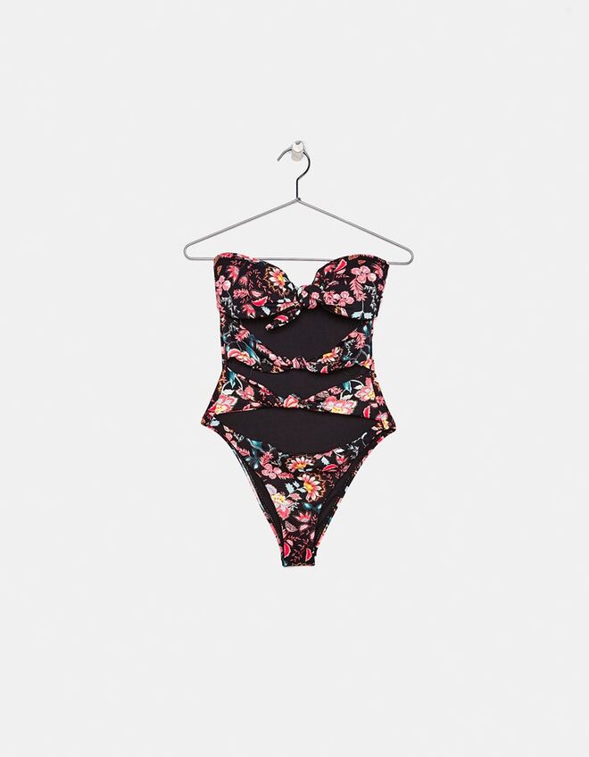 €25,99, Bershka