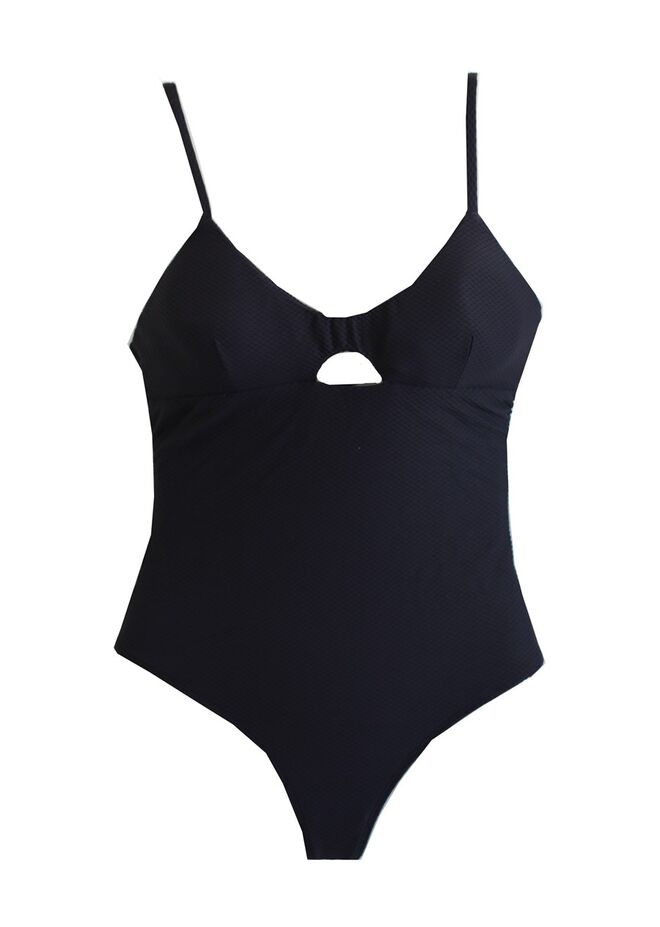 Fato de banho com recorte, €94,90 Summer Factory