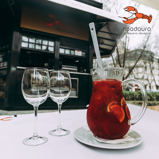 Provar os petiscos da Ribadouro na Avenida da Liberdade