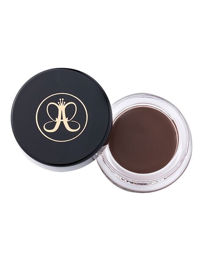 Gel para sobrancelhas Dipbrow Pomade, €21,20, Anastasia Beverly Hills, feelunique.pt