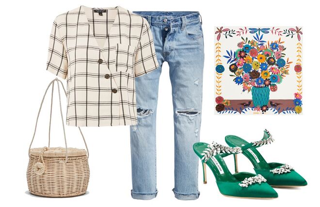 Blusa aos quadrados com botões, €42, Topshop | 501® Original cropped jeans, €130, Levi’s | Lurum pumps, €1.060, Manolo Blahnik, mytheresa.com | Cesta em ráfia, €22,95, Zara | Lenço em seda, €49, Bimba Y Lola
