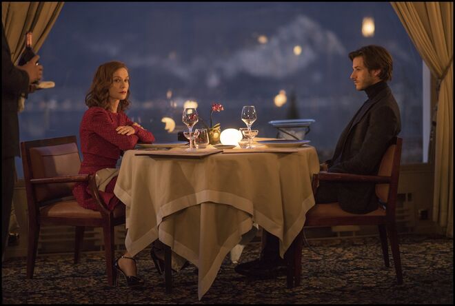 Em Eva, o realizador Benoît Jacquot leva Isabelle Huppert a vestir a pele de uma prostituta num verdadeiro thriller psicológico à la française (esteve na competição de Berlim e estreia a 14).