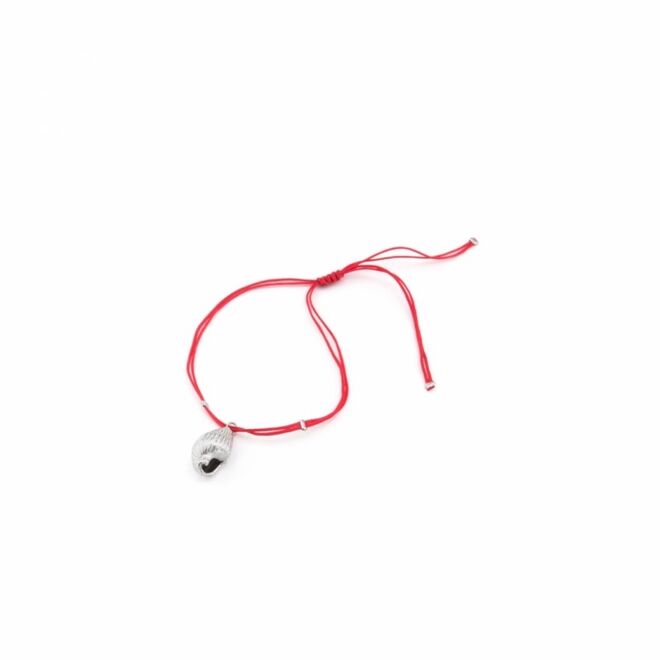 Pulseira búzio em prata, €24, HLC Jewellry