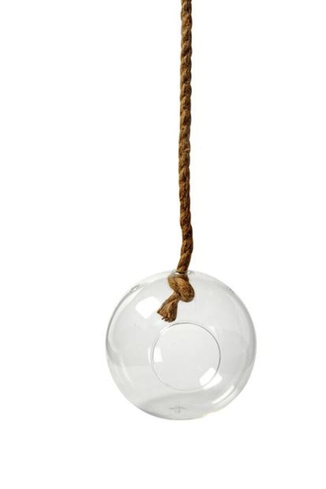 Bola de vidro para plantas, €9,99, Casa 
