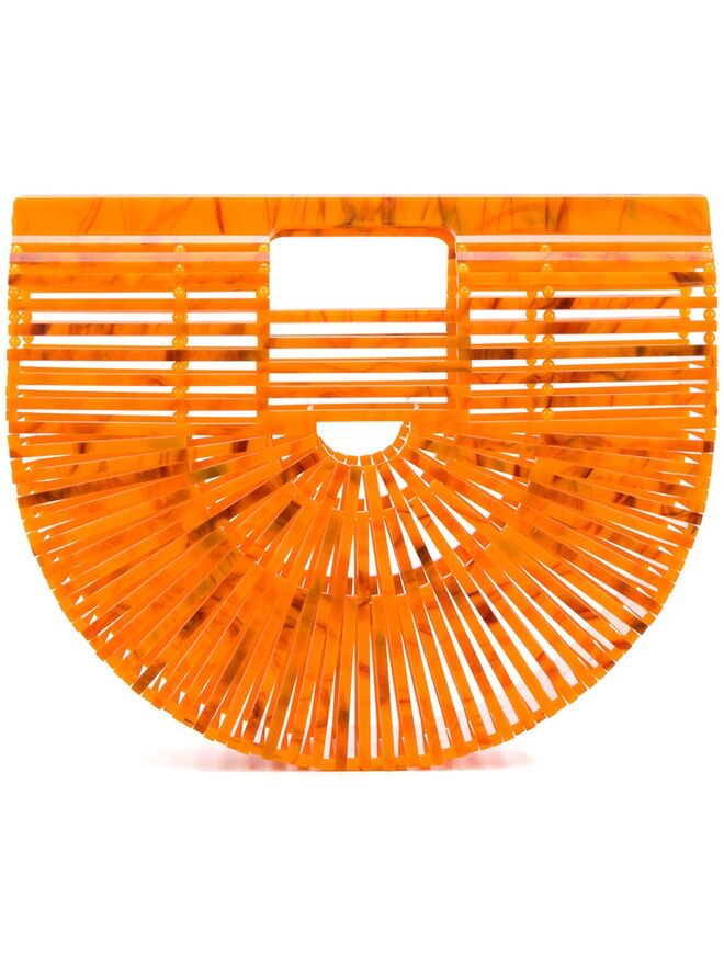 Mala em acrílico, €374, Cult Gaia, farfetch.com