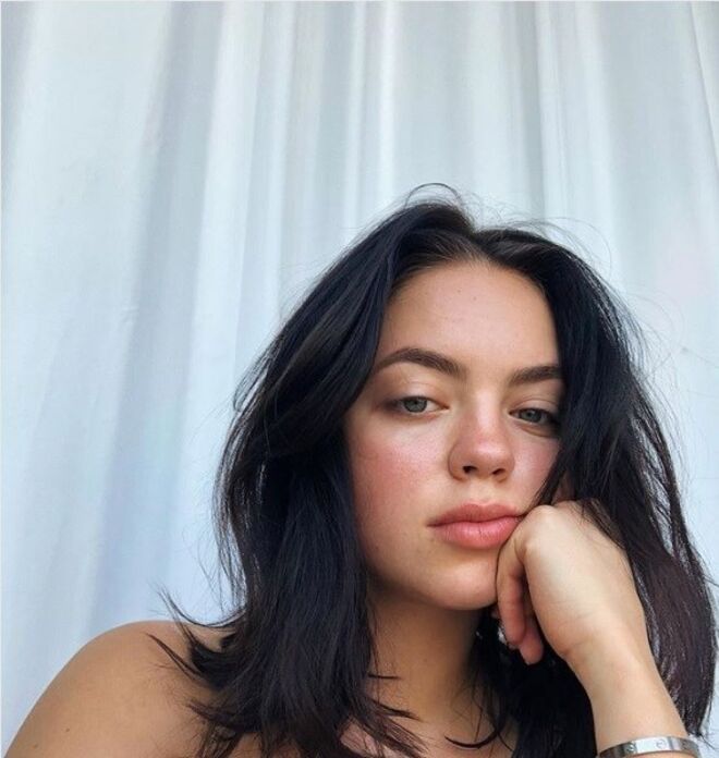 2. Bochechas evidenciadas 