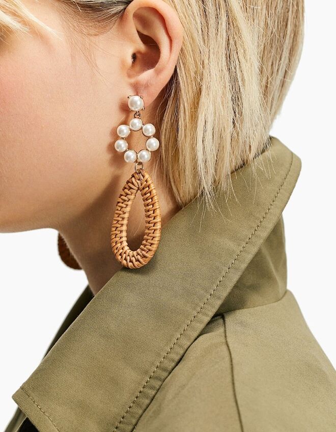 Stradivarius, €7,99 