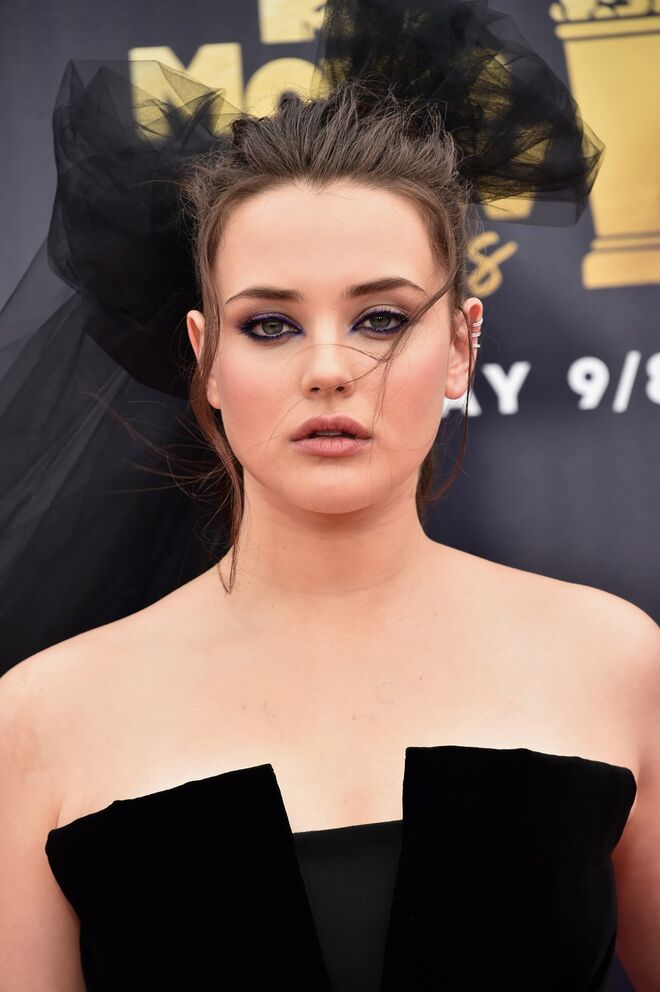 Katherine Langford 