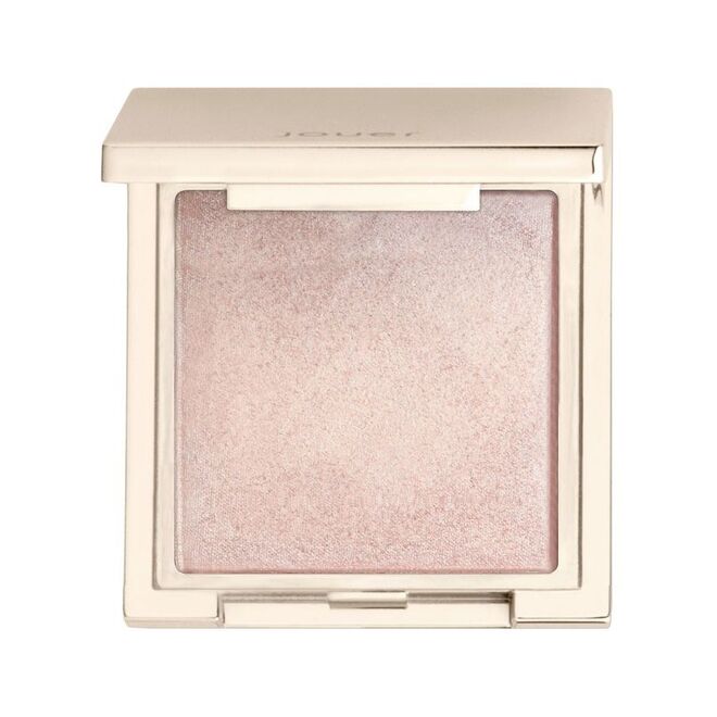 Iluminador em pó no tom Rose Quartz, €21,25, Jouer Cosmetics, beautybay.com
