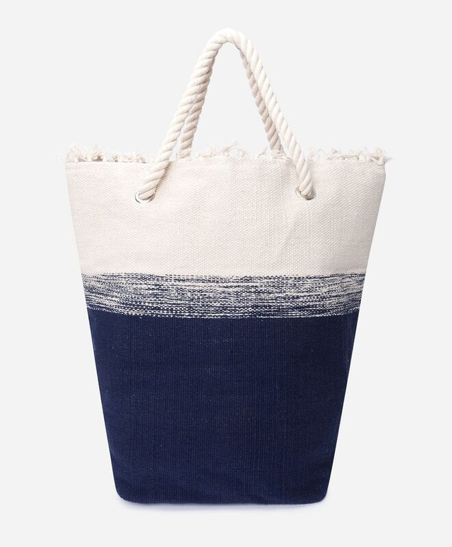 Saco, €25,99, Oysho