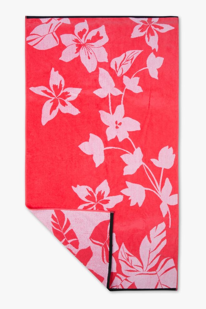 Toalha de praia, €12, C&A