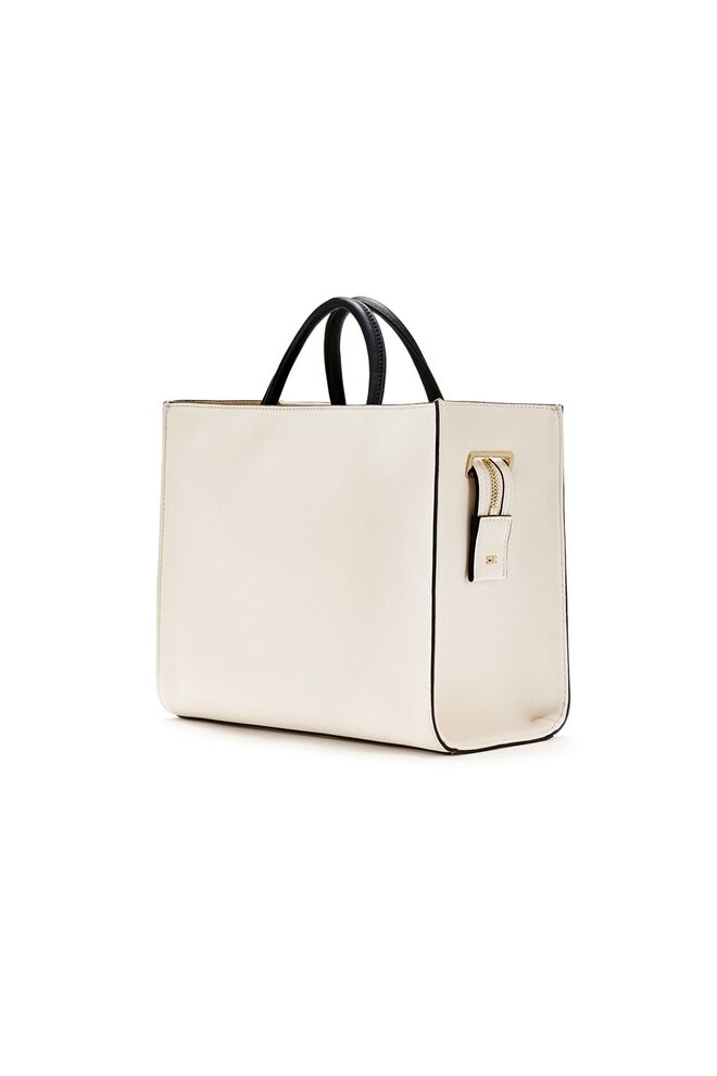 Carteira 12/16, €255, Elisabetta Franchi