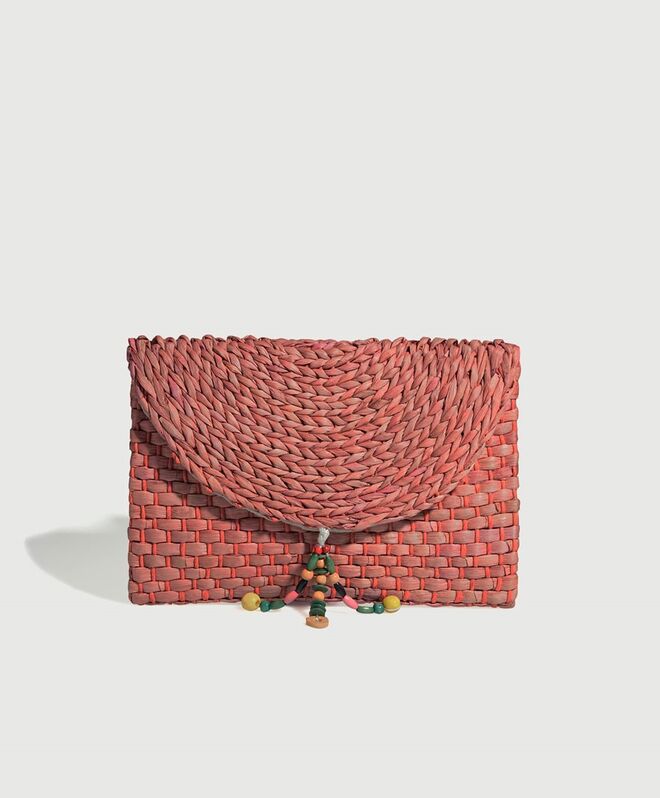 Clutch, €17,99, Oysho