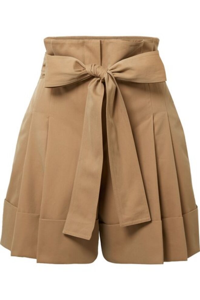 Calções, €577, Alexander Mcqueen