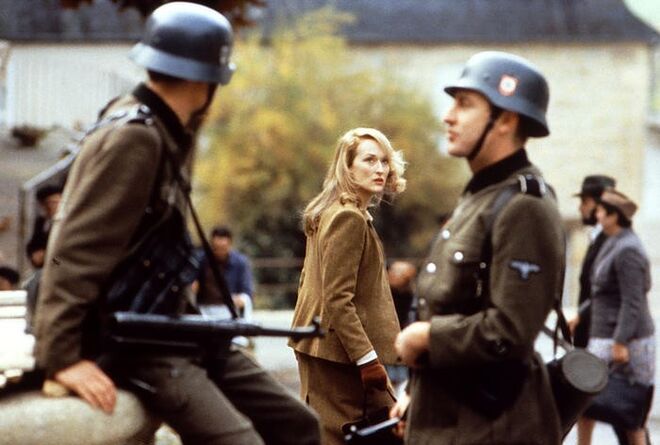 Meryl Streep em Plenty - O Mundo de uma Mulher (1985)