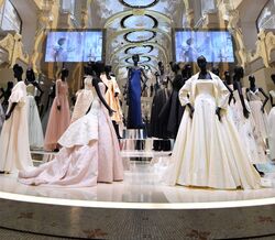 Dior em exposição em Londres