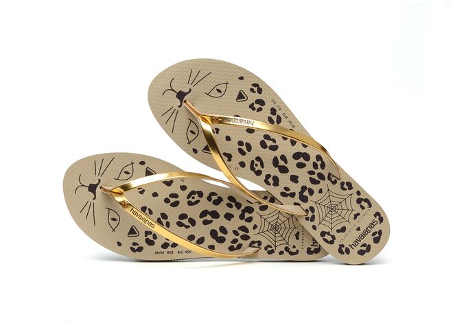 Charlotte Olympia #Purrrfect10, edição limitada, €60, Havaianas