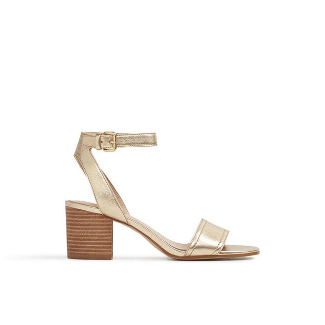 Sandálias, €69,95, Aldo