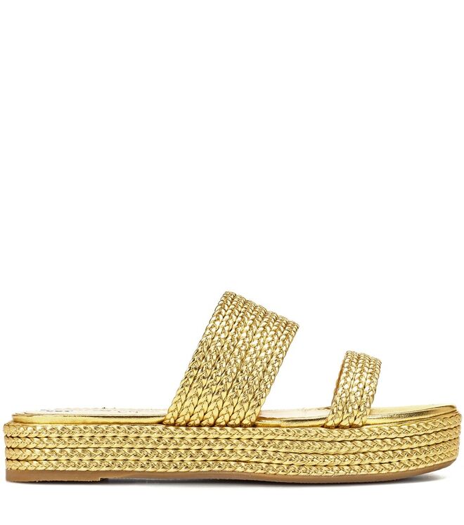 Sandálias, €406, Charlotte Olympia, em mytheresa.com 