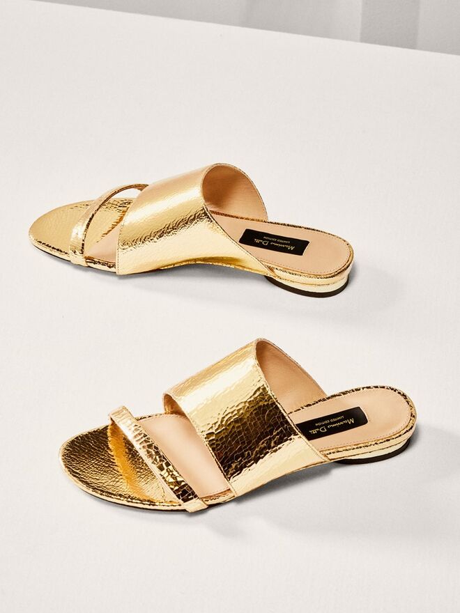 Sandálias, €69,95, Massimo Dutti Limited Edition