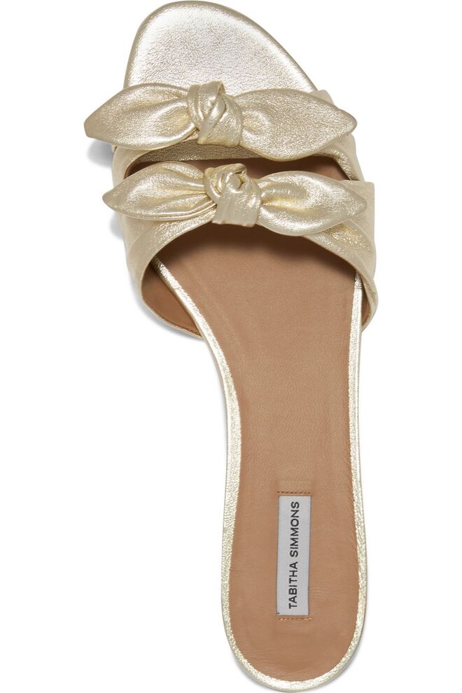 Sandálias, €465, Tabitha Simmons