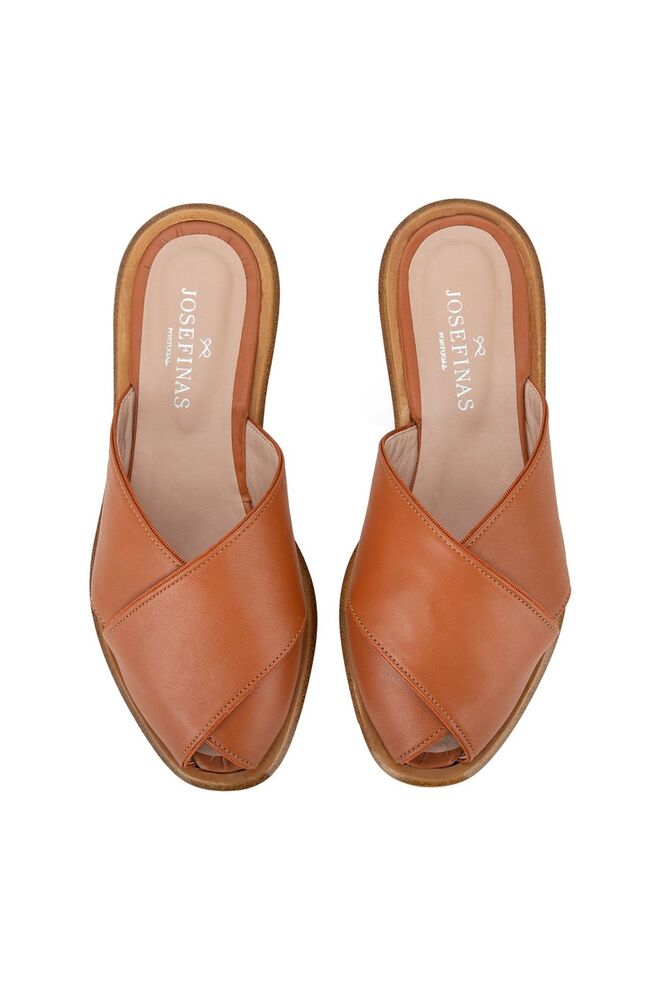 Sandália XX, €235, Josefinas