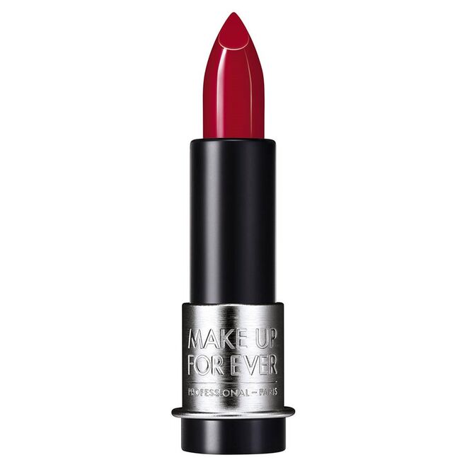 Peles claras | Batom Artist Rouge na cor Passion Red, €23,95, Make Up For Ever, Sephora