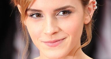 O piercing na orelha está de volta