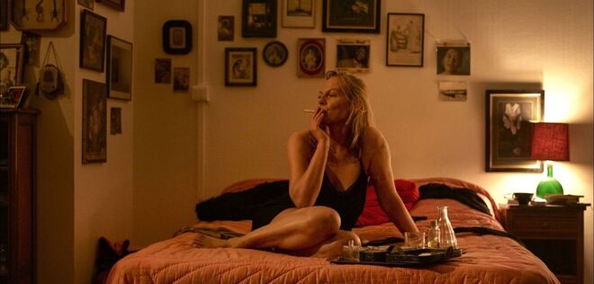 O filme Milla foi escrito e realizado por Valérie Massadian e retrata a vida miserável de Milla e Leo, um casal a viver numa pequena cidade, no Canal da Mancha, ao mesmo tempo que espelha um amor com tanto de leve e jovial como de fatídico.