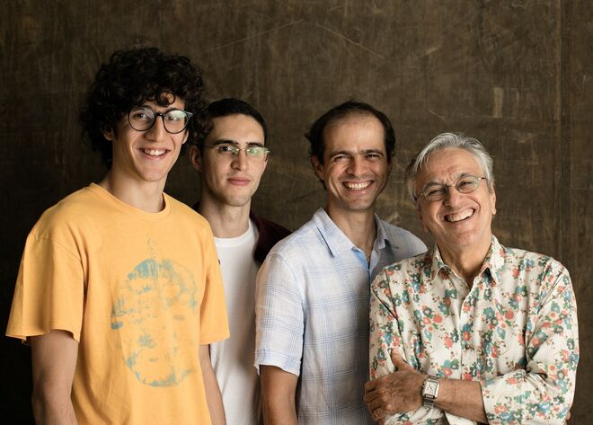 Caetano, Moreno, Zeca e Tom, ou o sonho de uma noite de verão