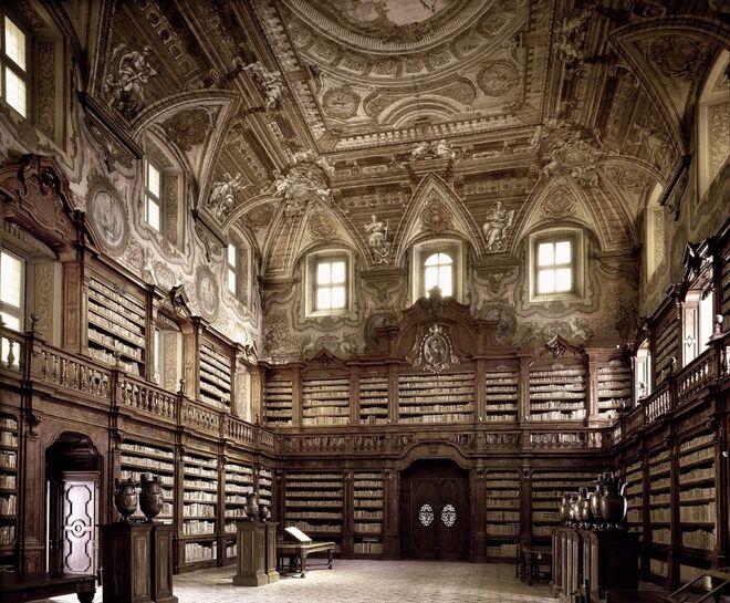 Biblioteca Statale Oratoriana dei Girolamini, Nápoles, Itália