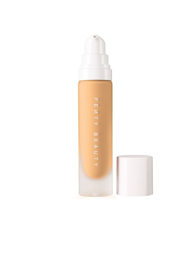 Pro Filt’r Soft Matte Longwear Foundation no tom 190, €33,95, Fenty Beauty, na Sephora