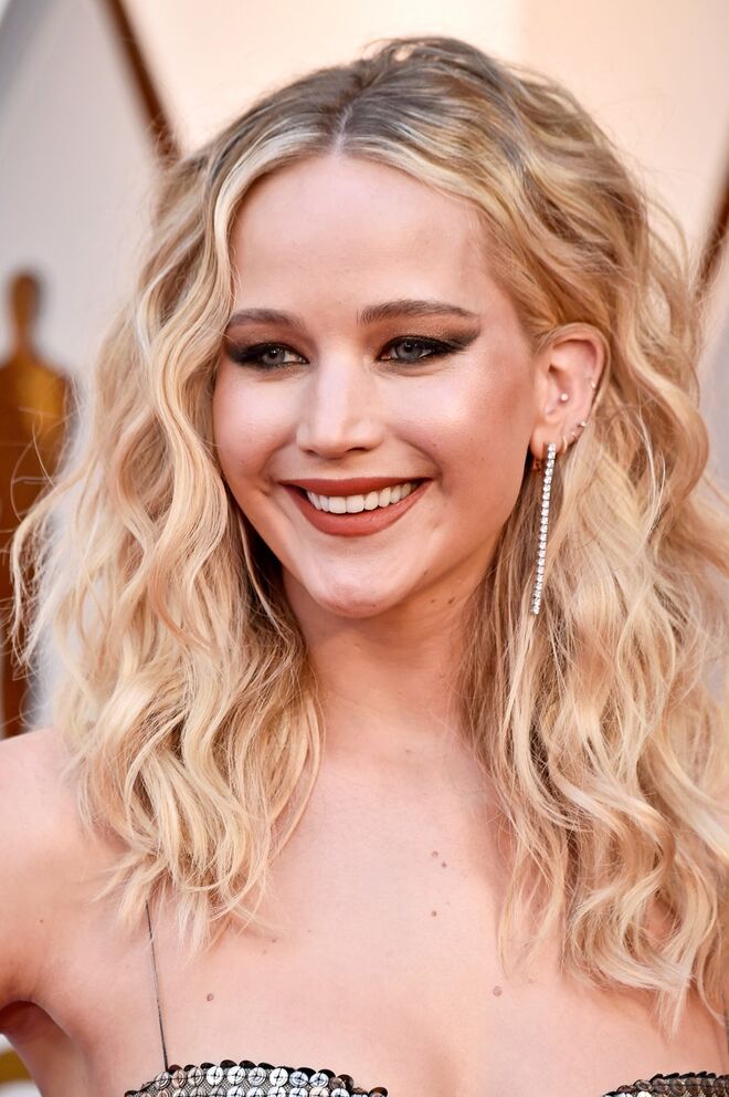 Jennifer Lawrence com US$18 milhões, aproximadamente €15,49 milhões