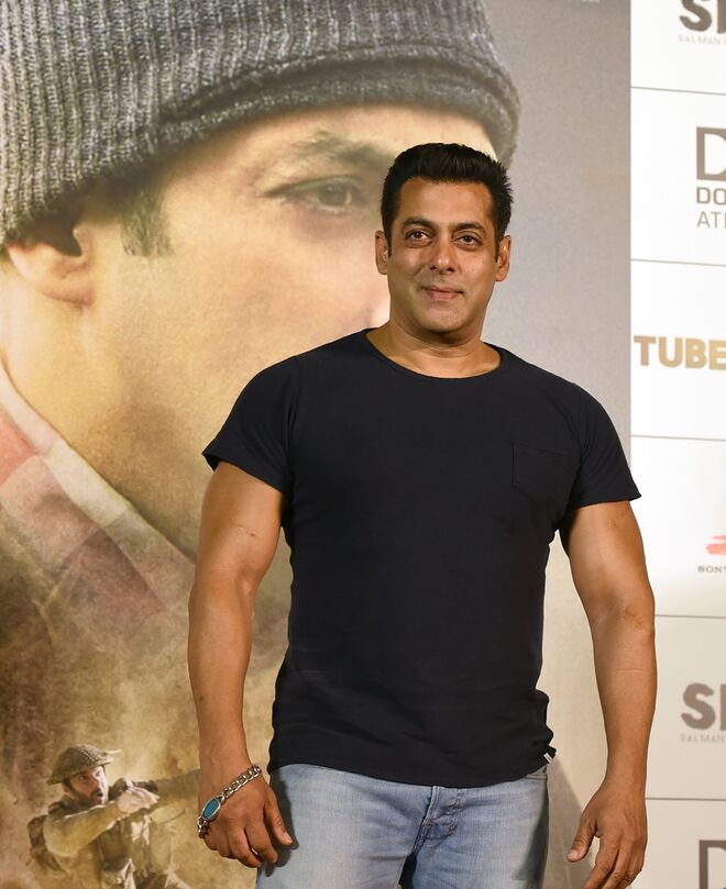 Salman Khan com US$38.5 milhões, aproximadamente €33,16 milhões