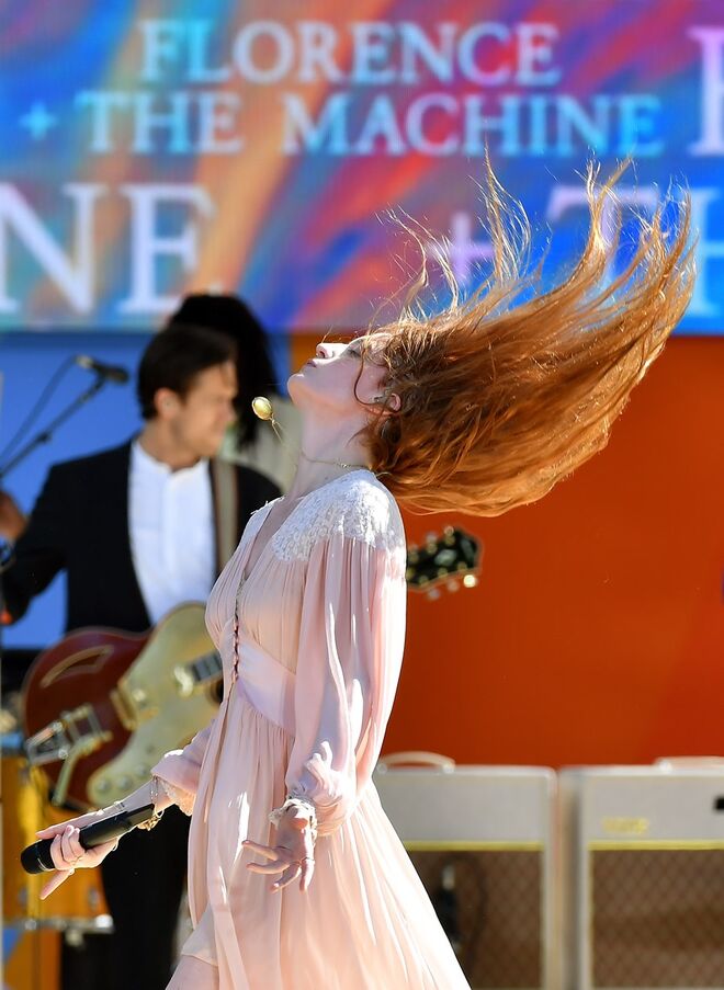 Florence Welch e os Florence + The Machine no ABC's 'Good Morning America' Summer Concert Series, em Nova Iorque, a 29 de junho de 2018