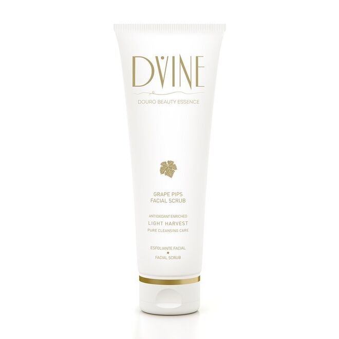 Esfoliante Facial com grainha de uva, 125 ml, €26,50, Dvine
