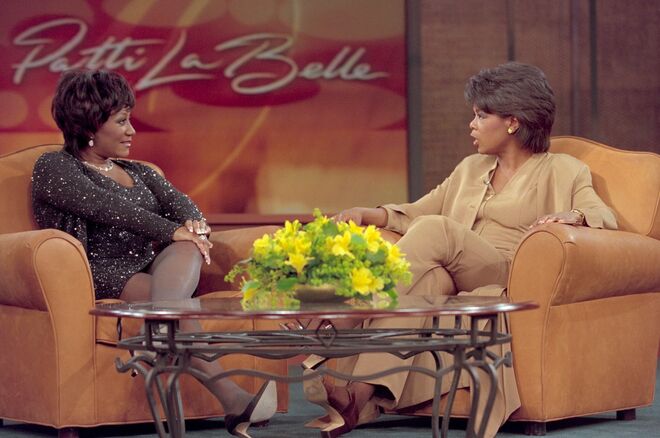 1996. Patti LaBelle e Oprah Winfrey.