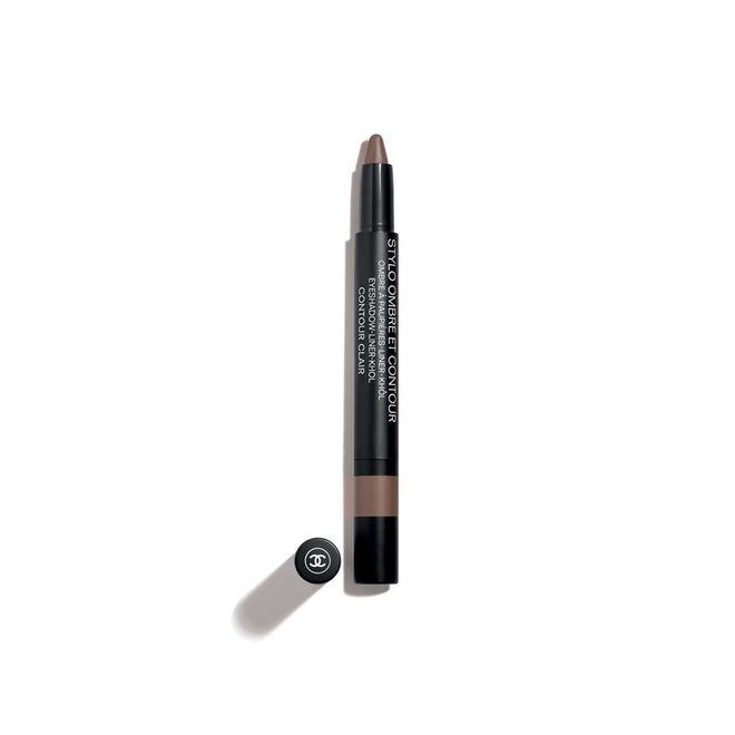 Stylo Ombre et Contour no tom 12 Contour Clair, €32, Chanel
