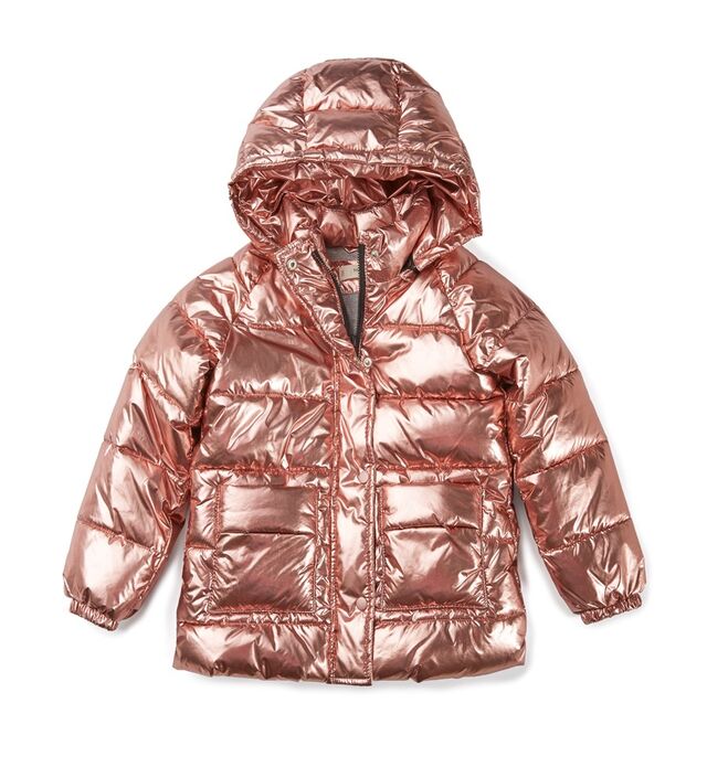 Anoraque metalizado, €39,99, Mango