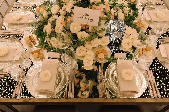 A mesa dos recém-casados