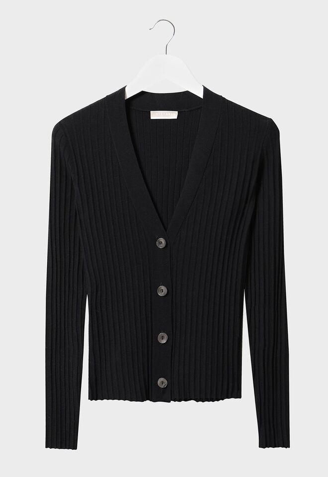 Casaco curto, €135, Stefanel