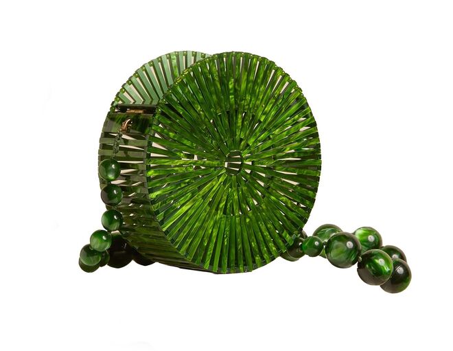 Acrylic Luna no tom Malachite, €342,08, Cult Gaia, em www.cultgaia.com