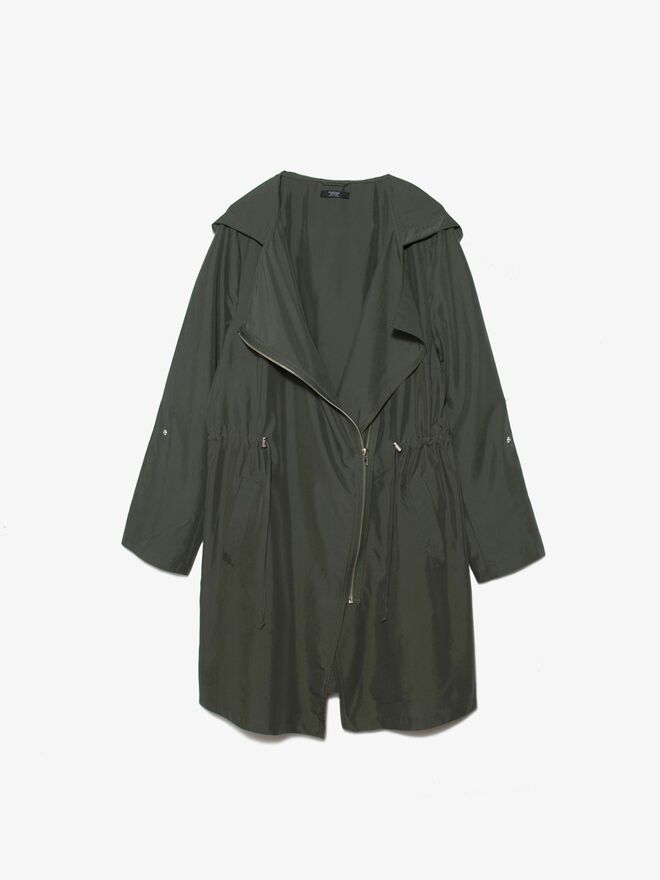 Casaco, €45,99, Parfois