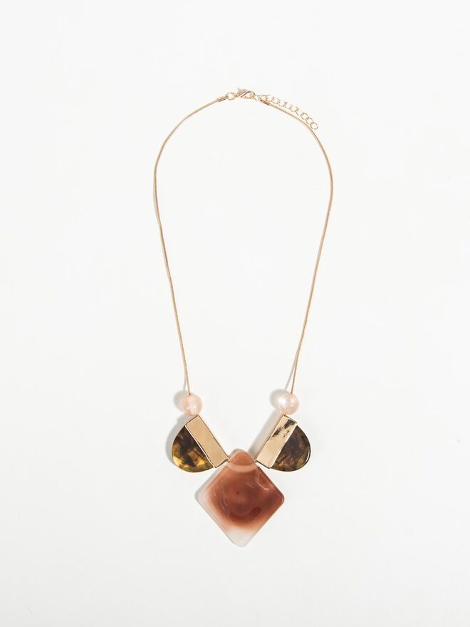 Colar, €9,99, Parfois