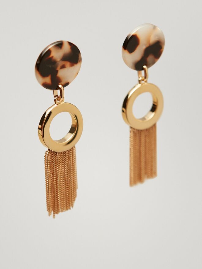 Brincos, €19,95, Massimo Dutti 