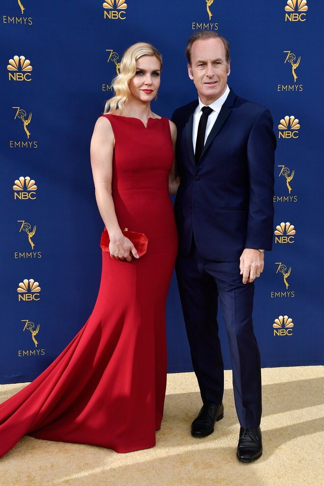 Rhea Seehorn e Bob Odenkirk 