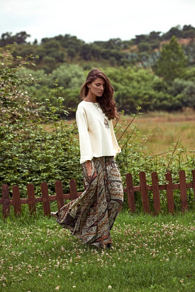 Blusa, €29,99 e Saia-Calça, €26,99, Natura