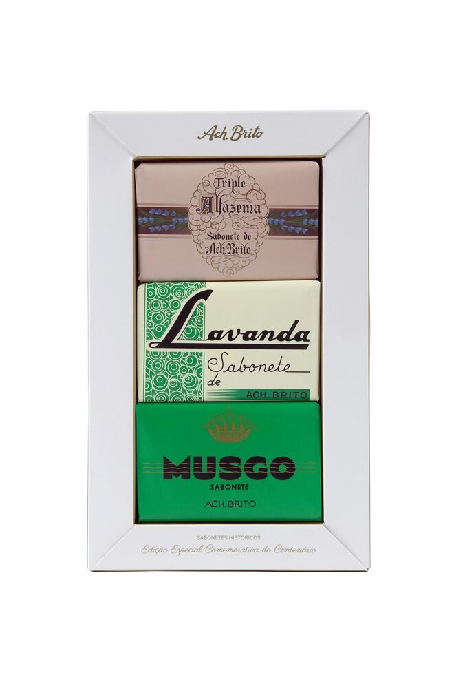 Caixa de sabonetes históricos (Triple Alfazema, Lavanda, Musgo), €6,46, Ach Brito