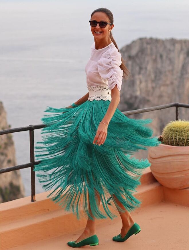 Luna De Casanova com saia Fraile