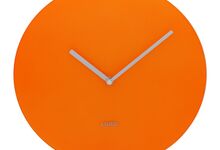 Relógio Neon Wall Clock, €55, em amara.com  